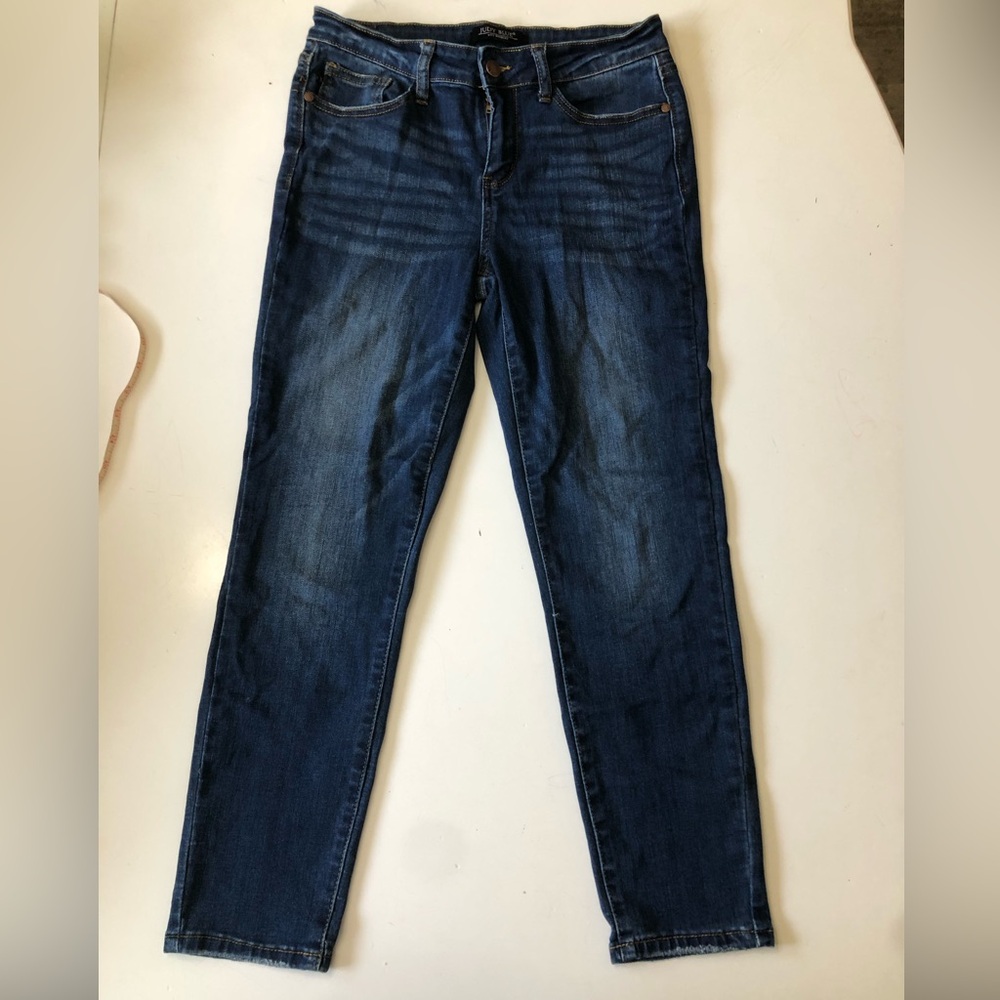 Judy Blue Dark Wash Skinny Jeans size 29 Women’s stretchy